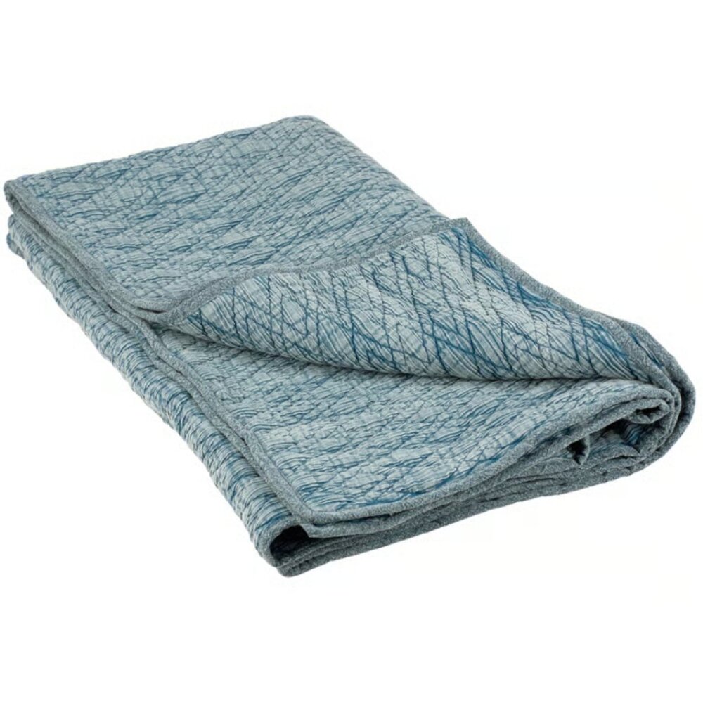 PBK - Diamond Blue Throw